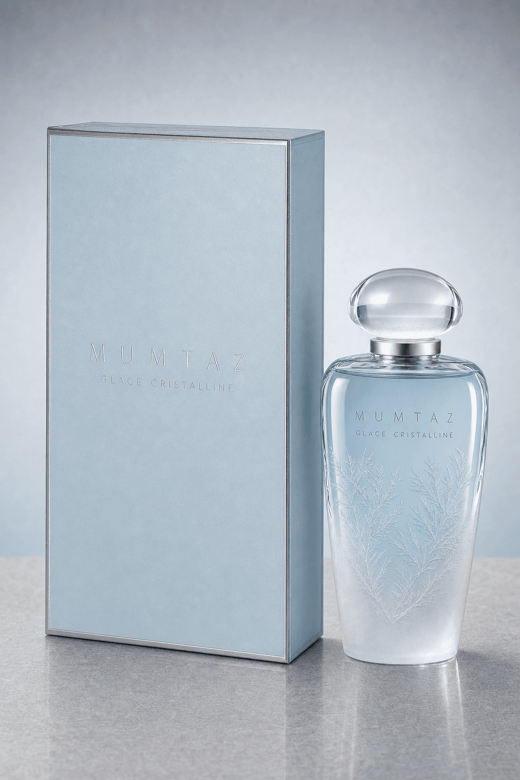 Mumtaz Glace Cristalline flacon beside its presentation box